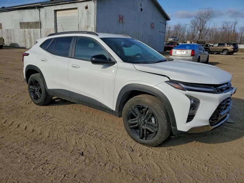 Chevrolet Trax 1.2L 3 Front-wheel Drive - изображение 9