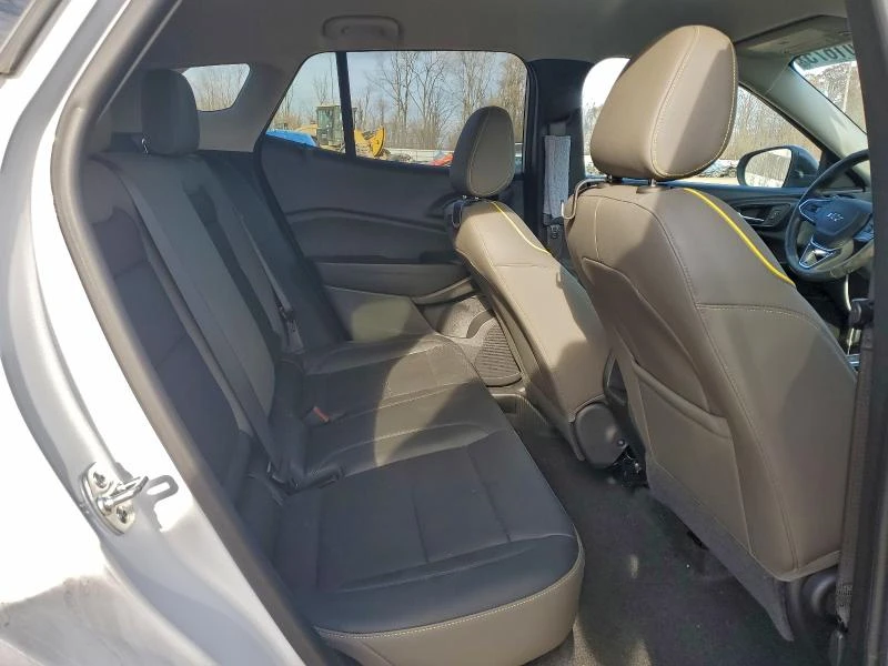 Chevrolet Trax 1.2L 3 Front-wheel Drive - изображение 4