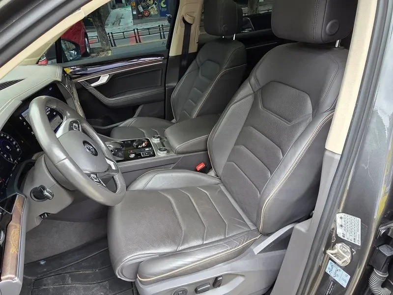 VW Touareg 3Rd Generation 3.0 Tdi Prestige, снимка 7 - Автомобили и джипове - 55101652