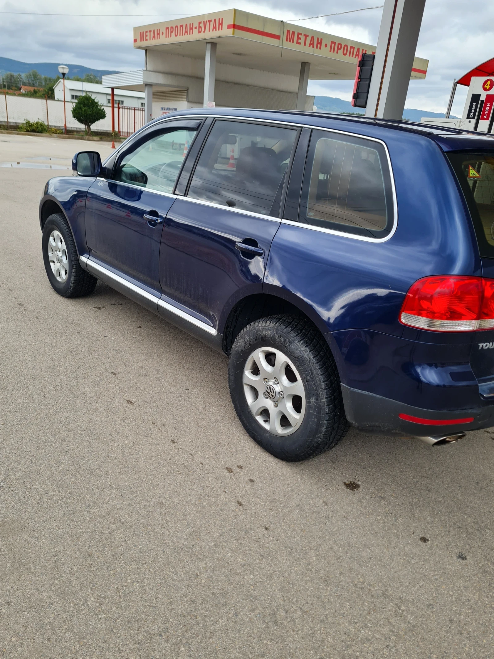 VW Touareg 4.2куб.310к.с.Бензин - Газ - изображение 4