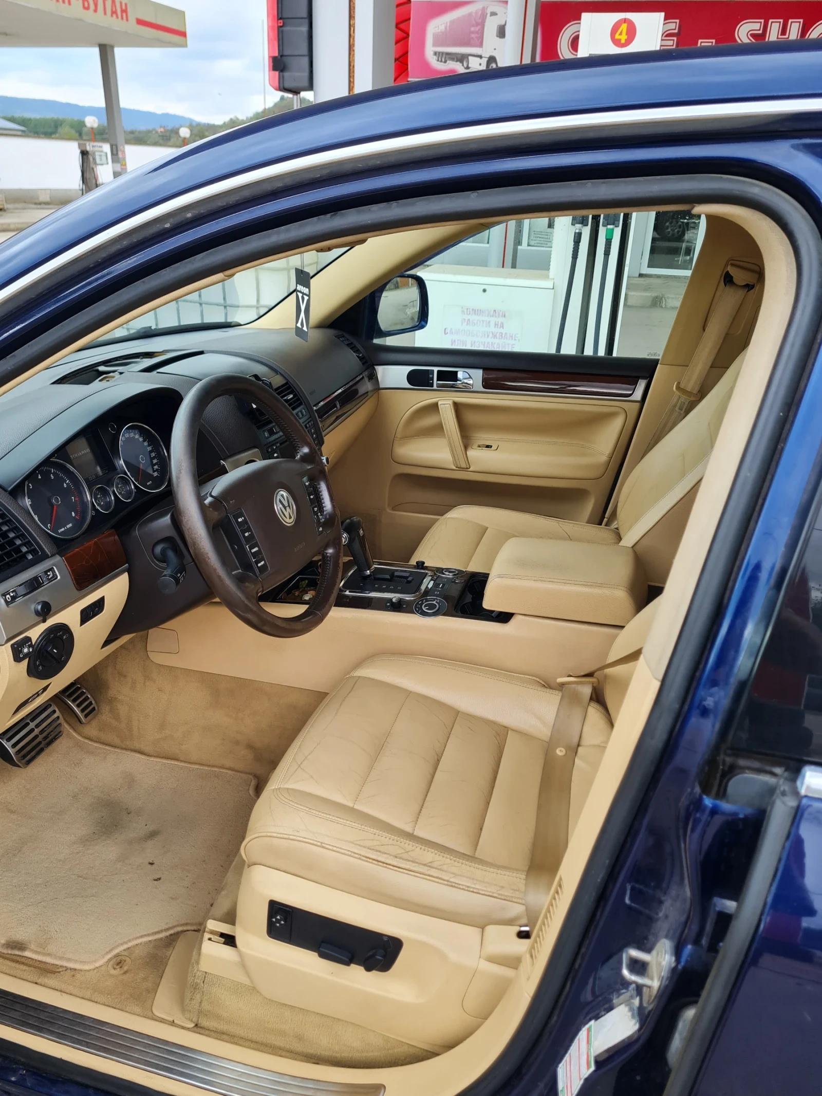 VW Touareg 4.2куб.310к.с.Бензин - Газ - изображение 6