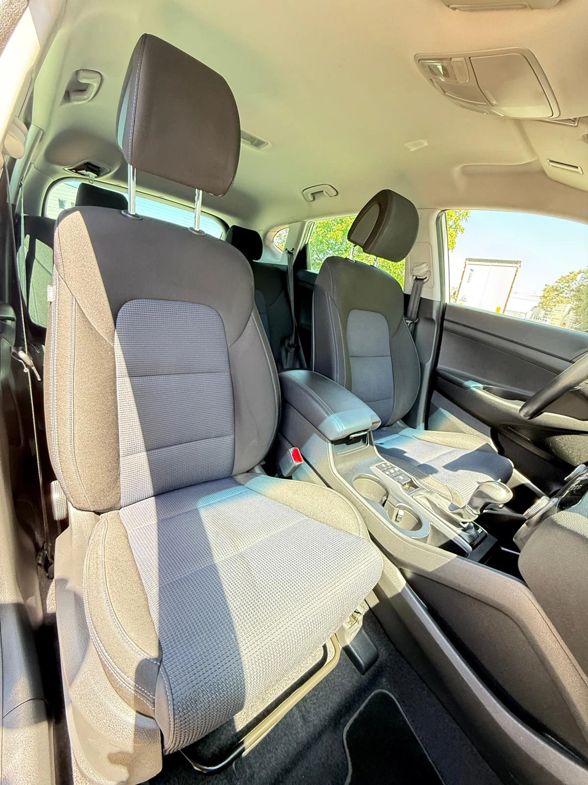 Hyundai Tucson IX35 1.6d 4x4 - изображение 6
