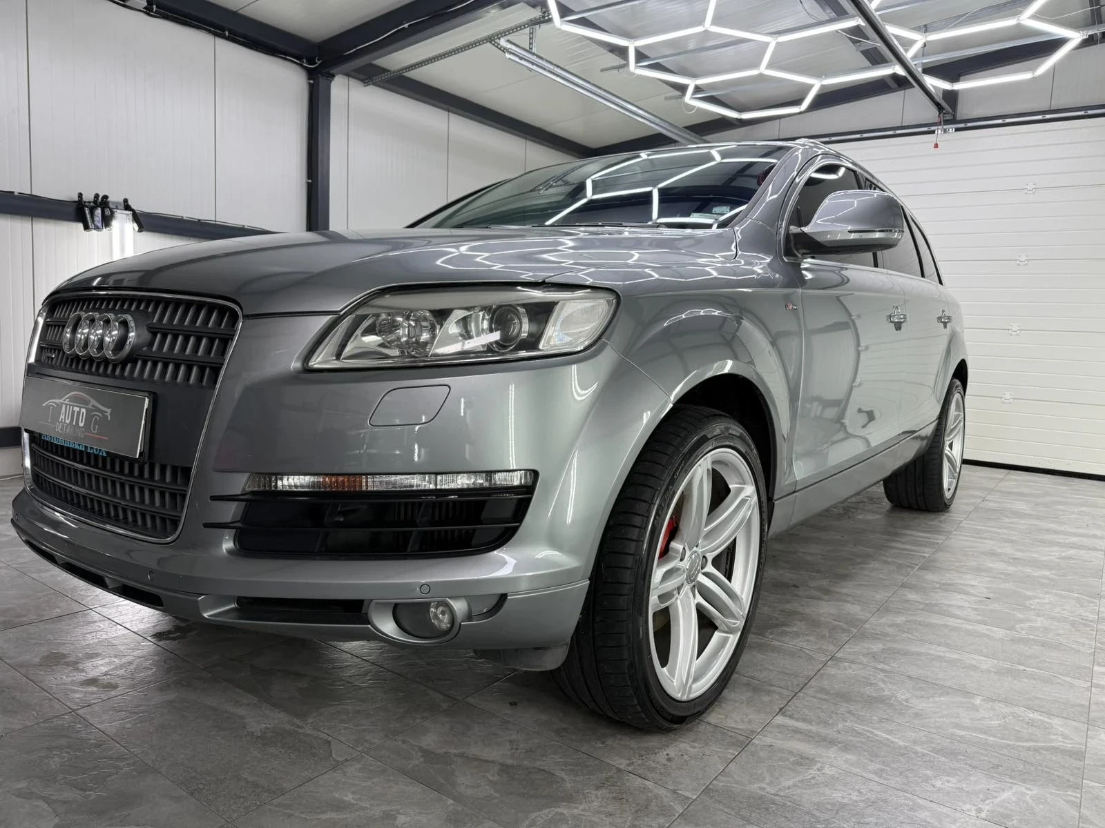 Audi Q7 3.0  - изображение 5