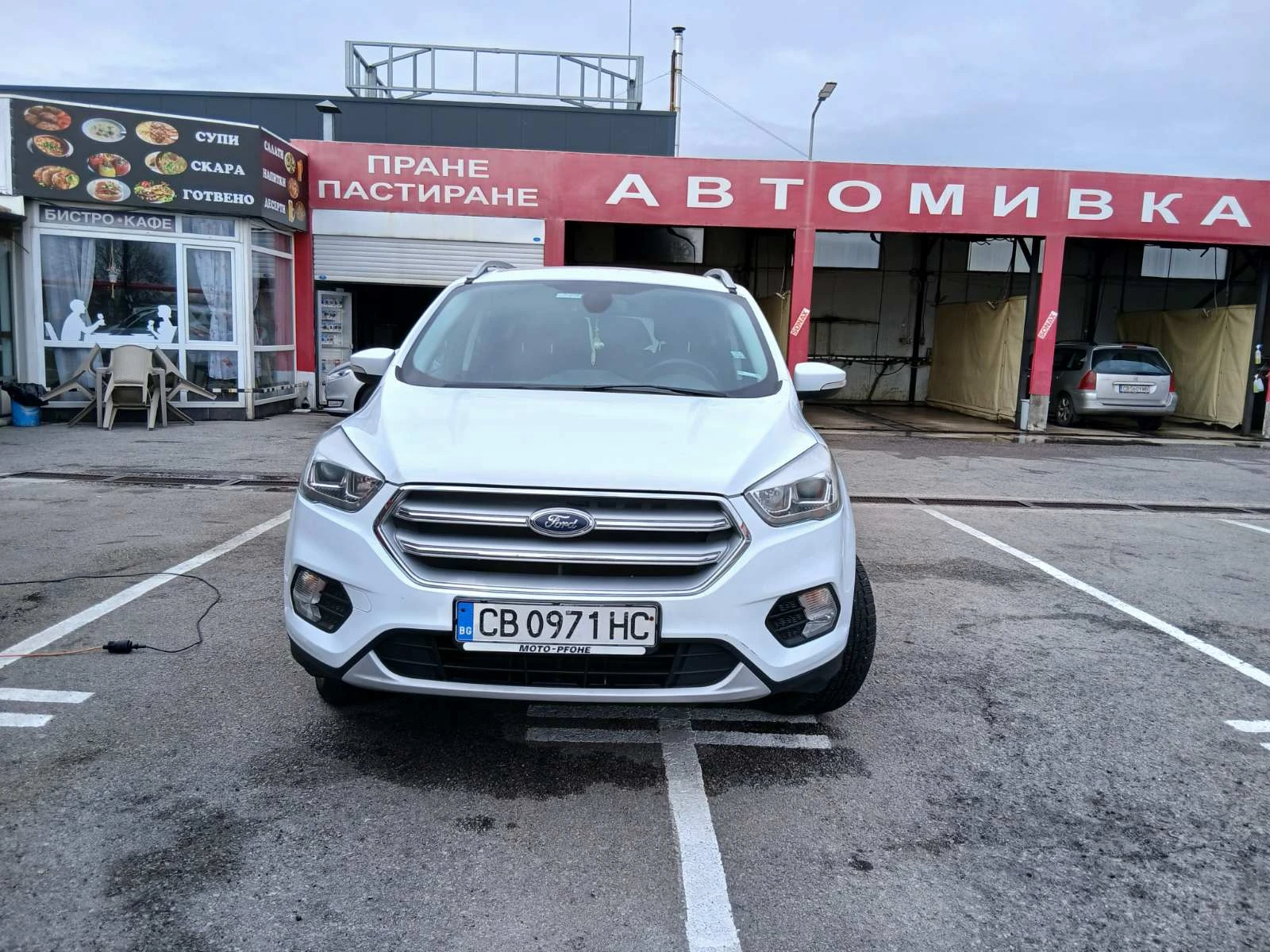 Ford Kuga 2.0 TDCI - изображение 8