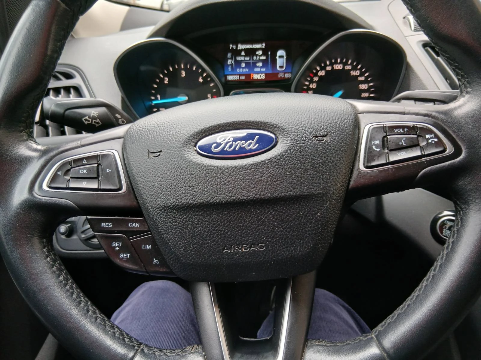 Ford Kuga 2.0 TDCI - изображение 9