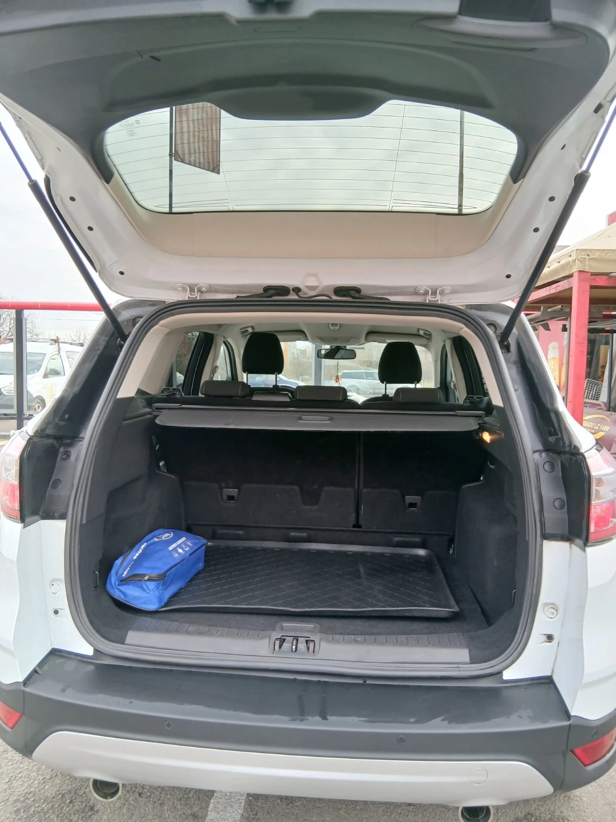 Ford Kuga 2.0 TDCI - изображение 6