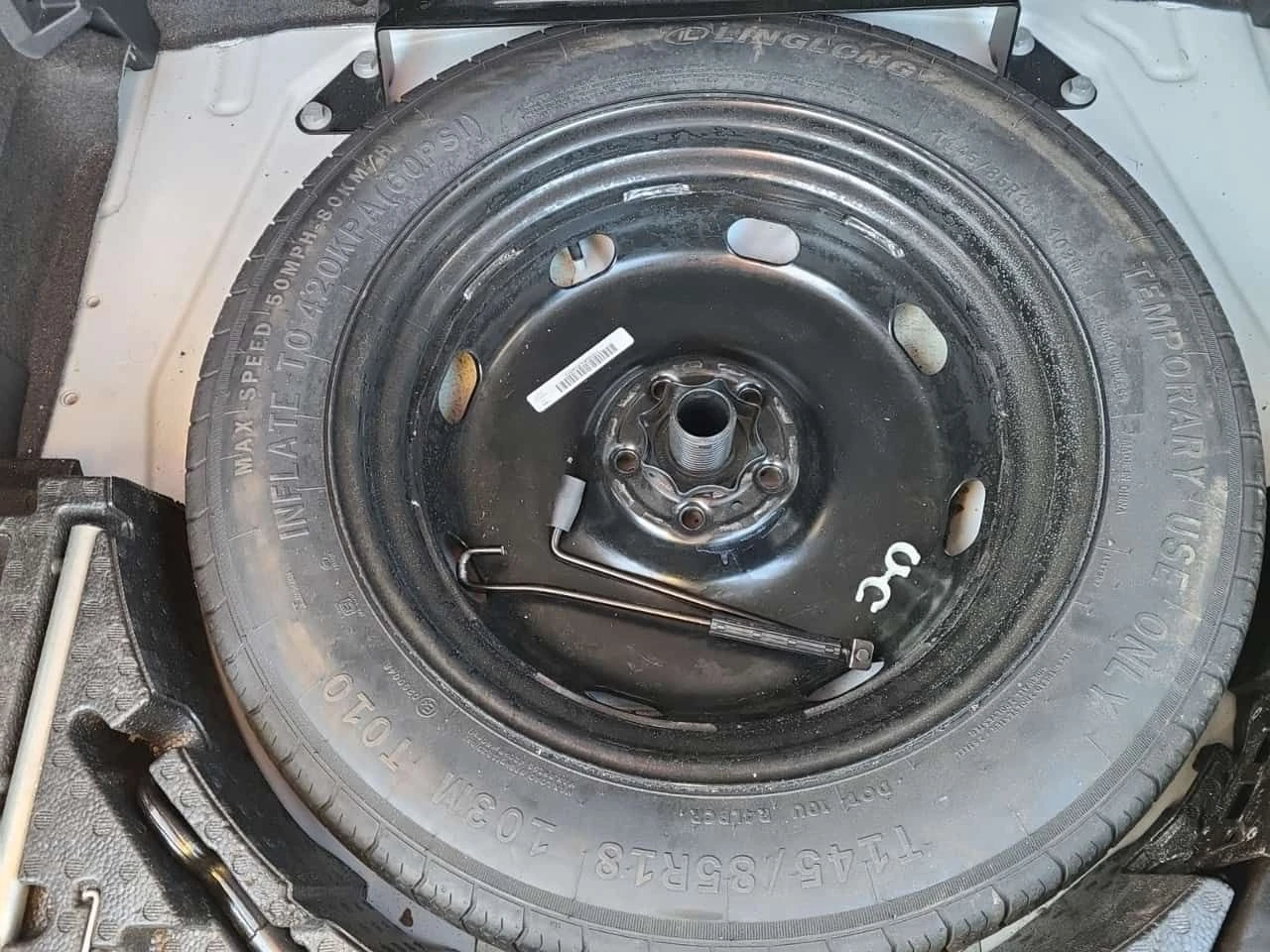 VW Tiguan  R LINE BLACK EDITION * 2 KEYS* PANO* CARFAX *  | Mobile.bg � ����������� 15