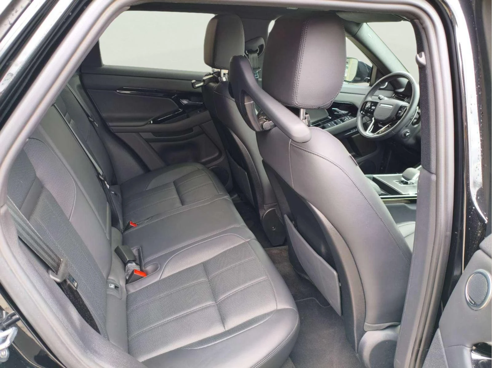 Land Rover Range Rover Evoque PHEV, снимка 10 - Автомобили и джипове - 53918980