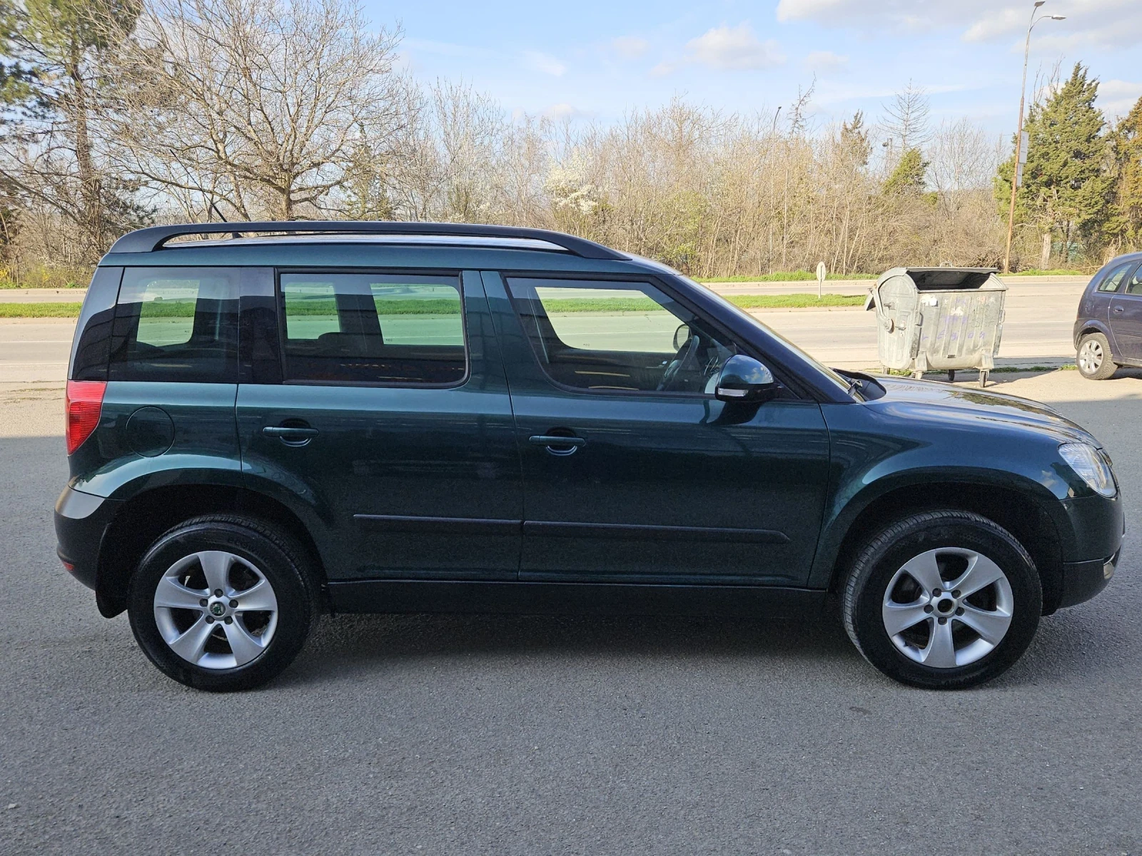 Skoda Yeti 2.0tdi----4x4, снимка 7 - Автомобили и джипове - 54044547