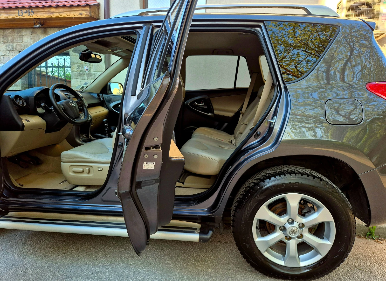 Toyota Rav4 2.2d4d-EXECUTIVE- ����navi-veriga-6��������-japan  | Mobile.bg � ����������� 14