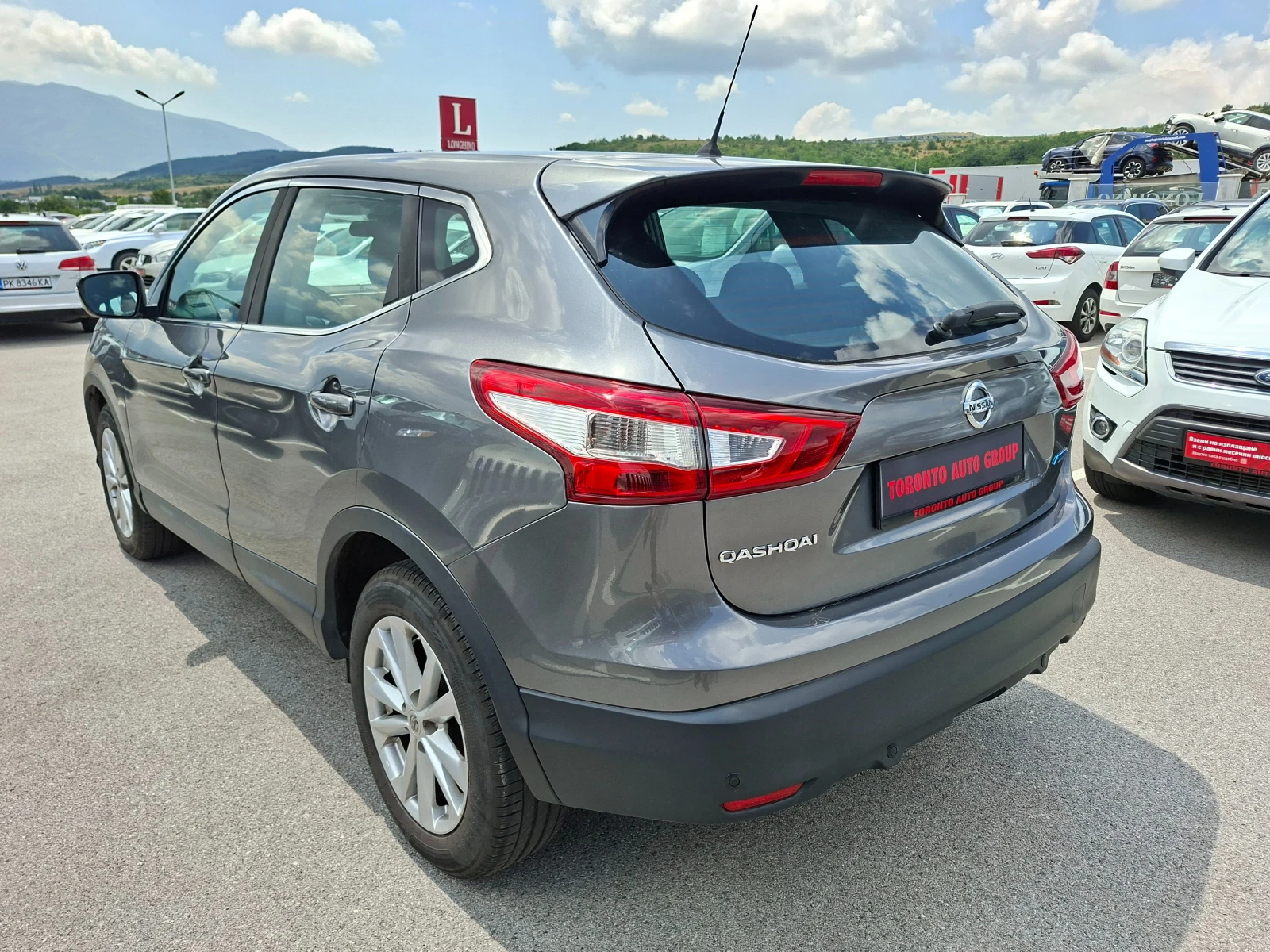 Nissan Qashqai 1.5 DCI, снимка 4 - Автомобили и джипове - 55153635