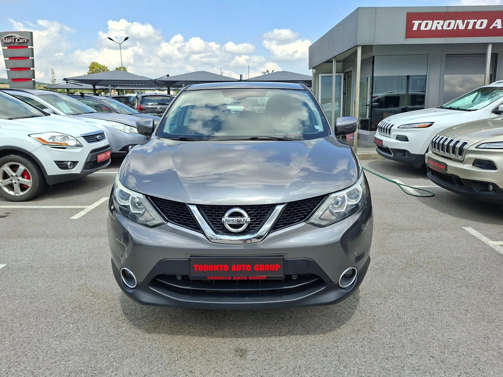 Nissan Qashqai 1.5 DCI, снимка 3 - Автомобили и джипове - 55153635