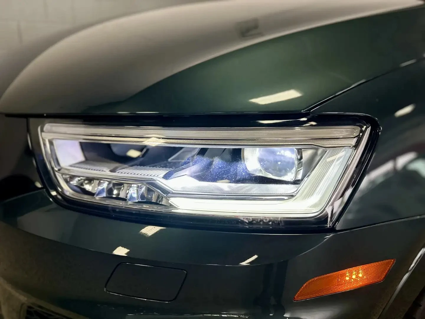 Audi Q3 TECHNIK S LINE ЦЕНА ДО БЪЛГАРИЯ АВТОКРЕДИТ, снимка 2 - Автомобили и джипове - 55504020
