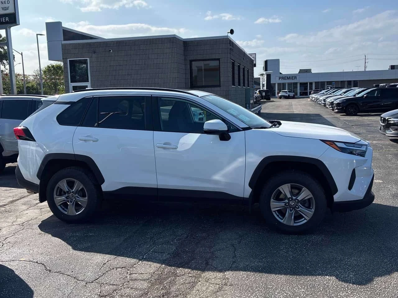 Toyota Rav4 * XLE * CARFAX * ОПЦИЯ ЗА ФИНАНСИРАНЕ, снимка 3 - Автомобили и джипове - 55754346