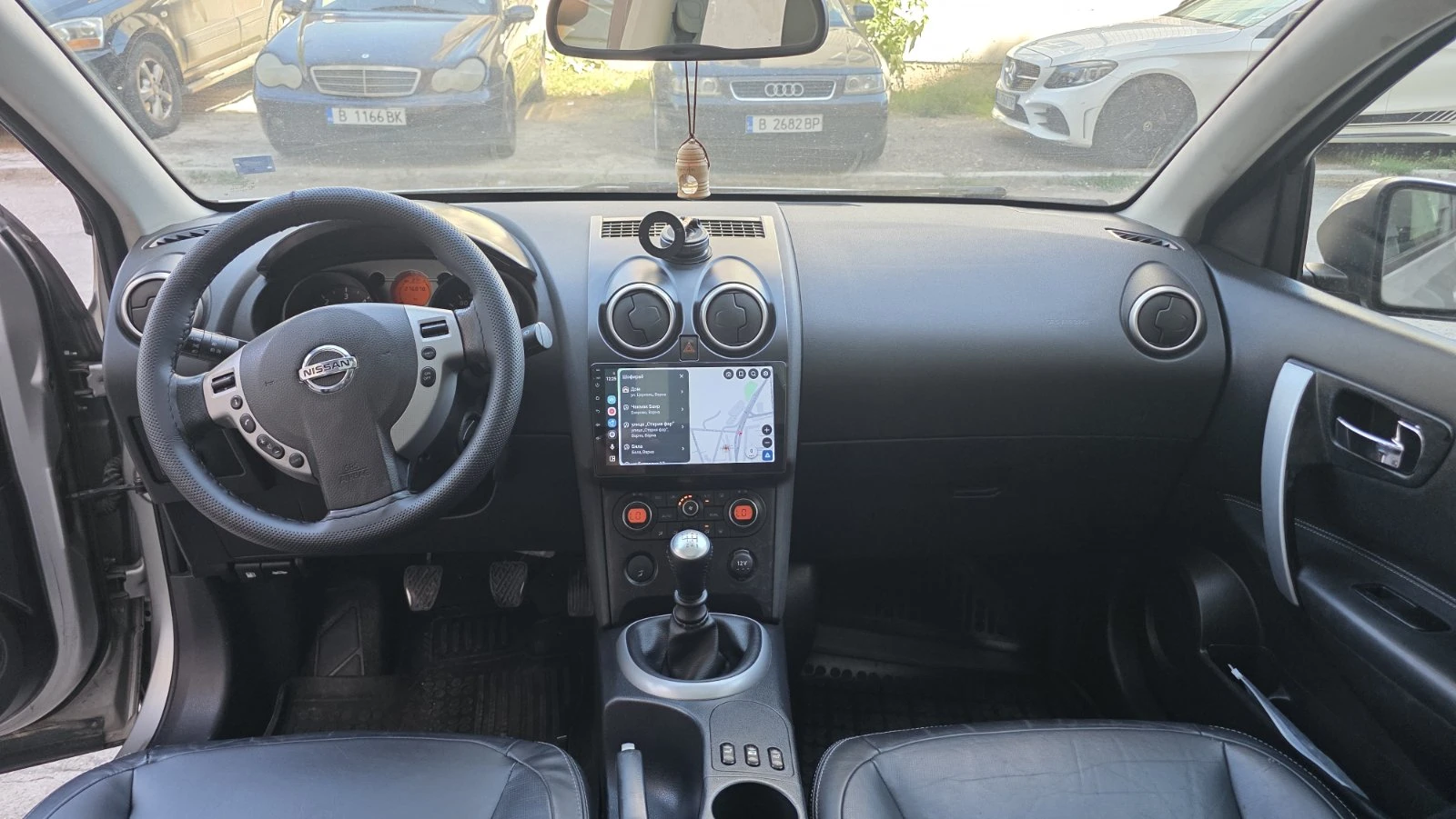Nissan Qashqai 1.5dci, снимка 8 - Автомобили и джипове - 55980909