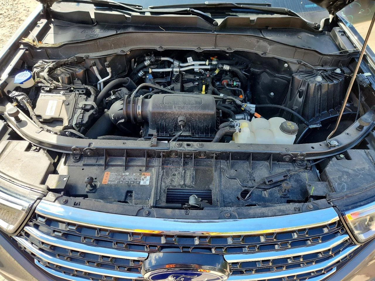 Ford Explorer 2.3l Xlt, снимка 12 - Автомобили и джипове - 56088265