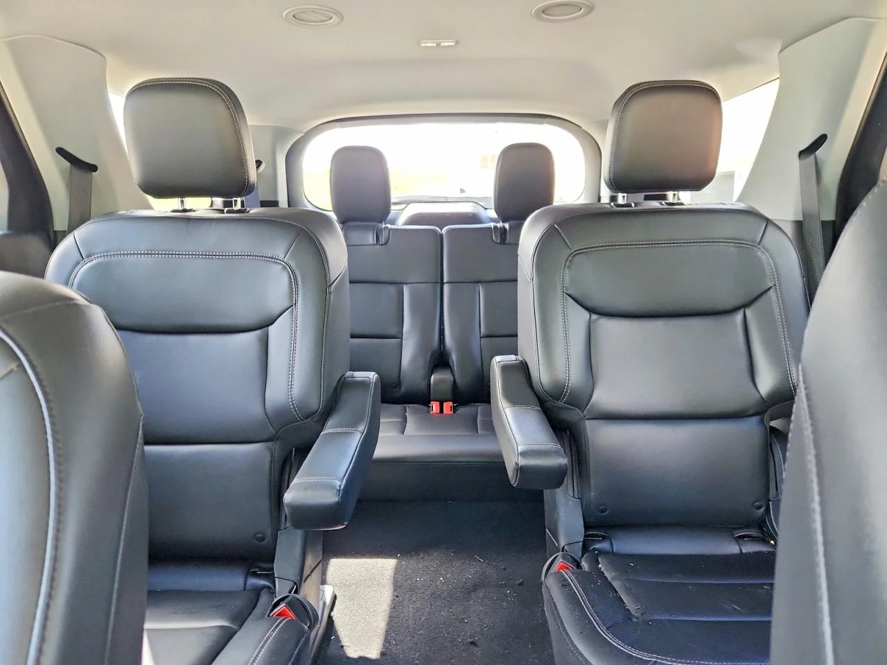 Ford Explorer 2.3l Xlt, снимка 10 - Автомобили и джипове - 56088265