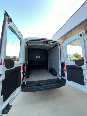 Ford Transit Товаропътнически 5+ 1, снимка 11