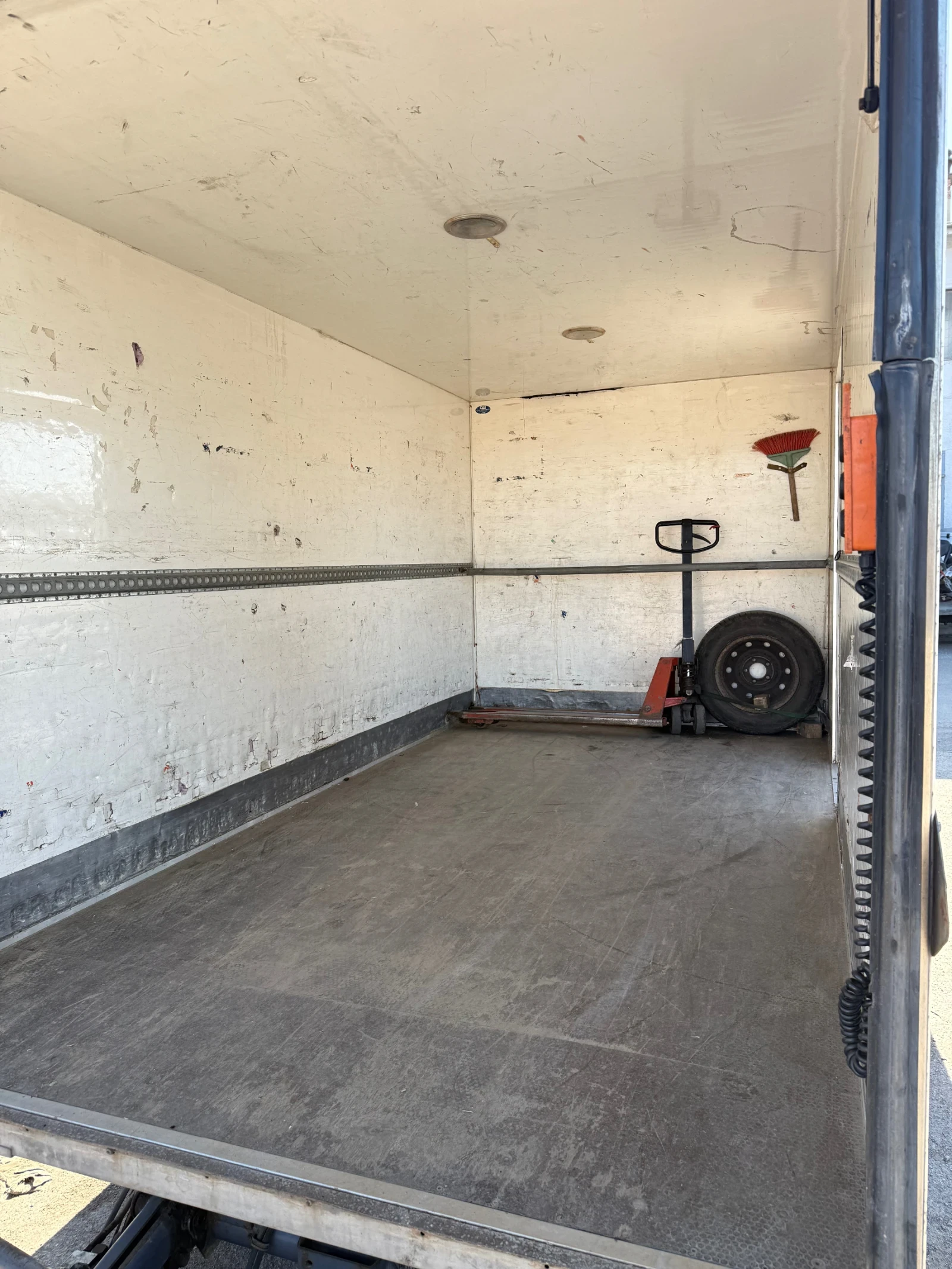 Renault Master, снимка 9 - Бусове и автобуси - 54033921