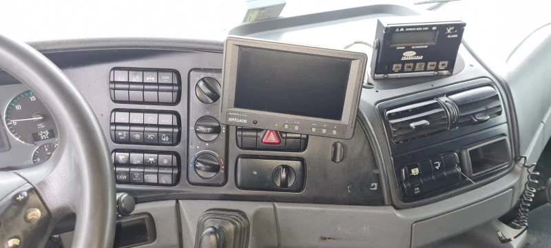 Mercedes-Benz Actros MP3-2541-Хладилен хенгер с падащ борд и преходен., снимка 2 - Камиони - 52198040