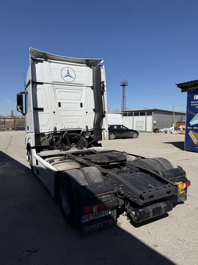Mercedes-Benz 1842 Actros - изображение 4