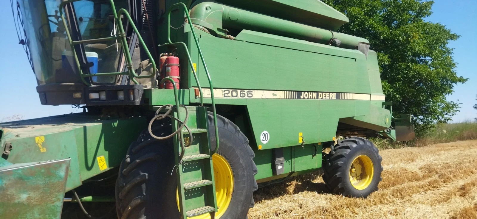  John Deere 2066 | Mobile.bg   1