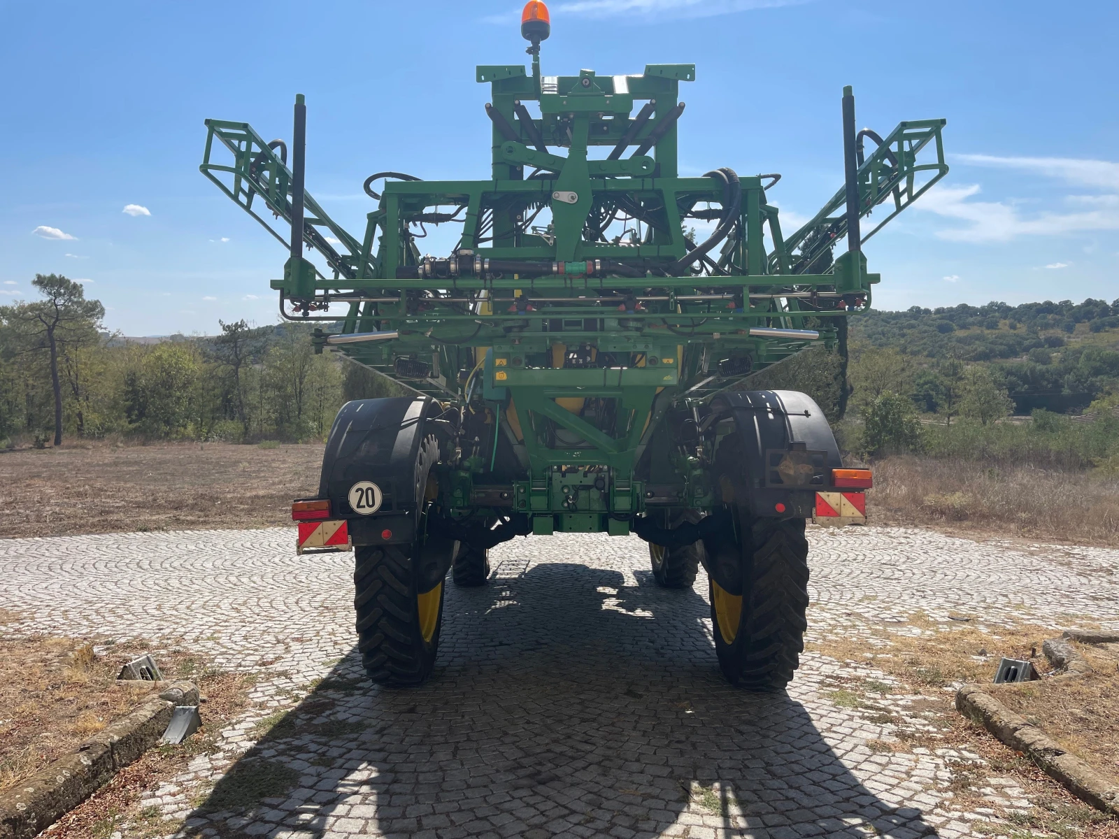 Самоходна пръскачка Друга марка JOHN DEERE R4040i 36 МЕТРА 4000 ЛИТРА ЛИЗИНГ - изображение 6