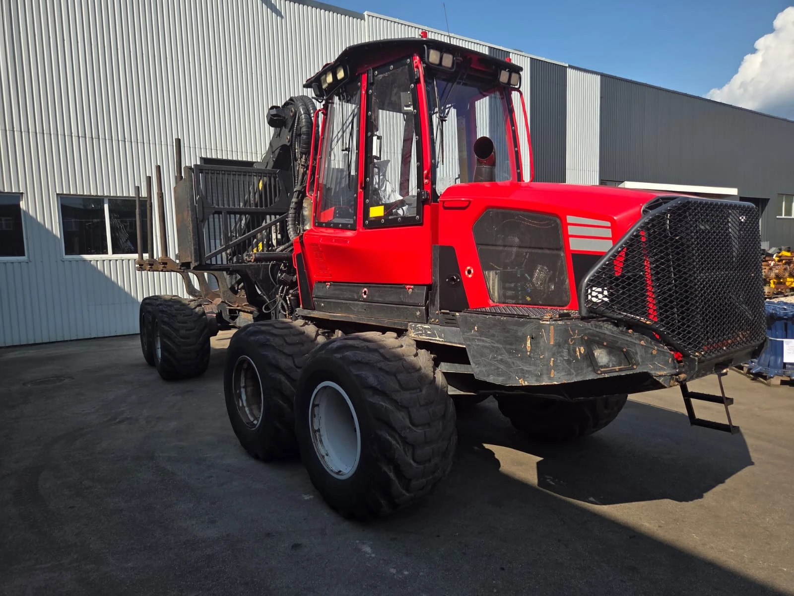 Специализирани машини Машини за дърводобив Komatsu 855, снимка 12 - Селскостопанска техника - 55738747