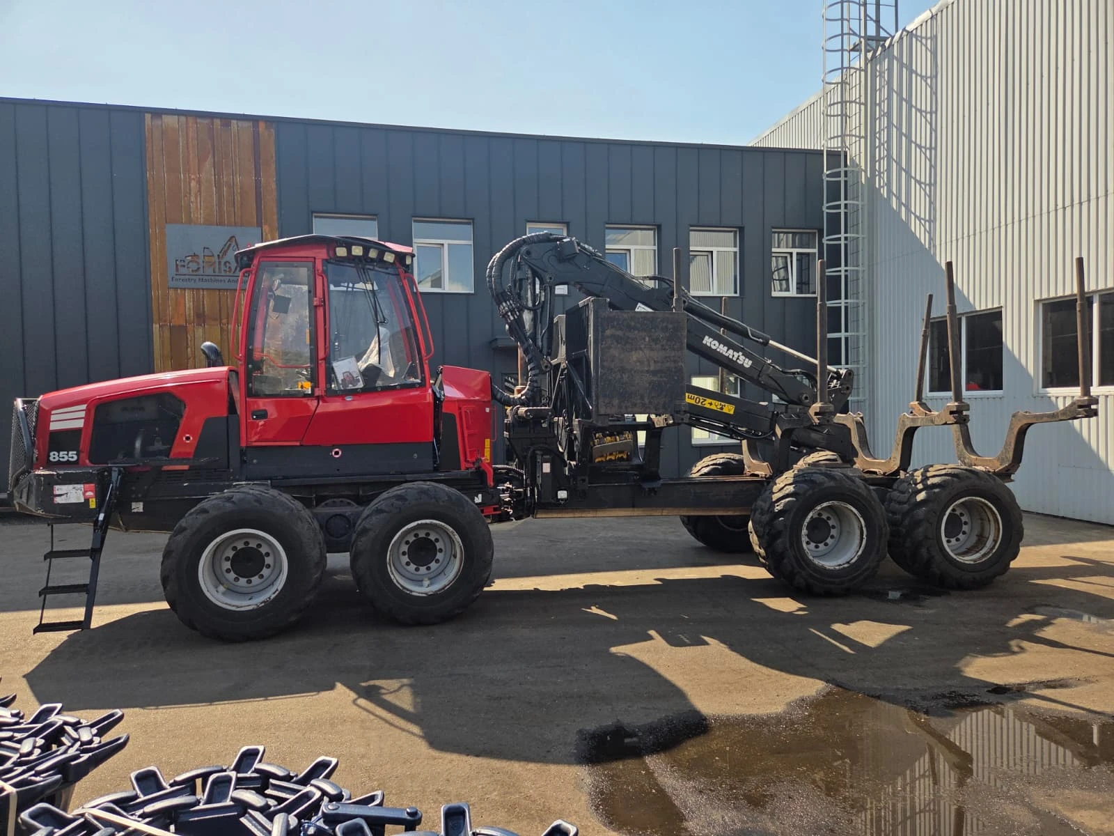 Специализирани машини Машини за дърводобив Komatsu 855, снимка 2 - Селскостопанска техника - 55738747