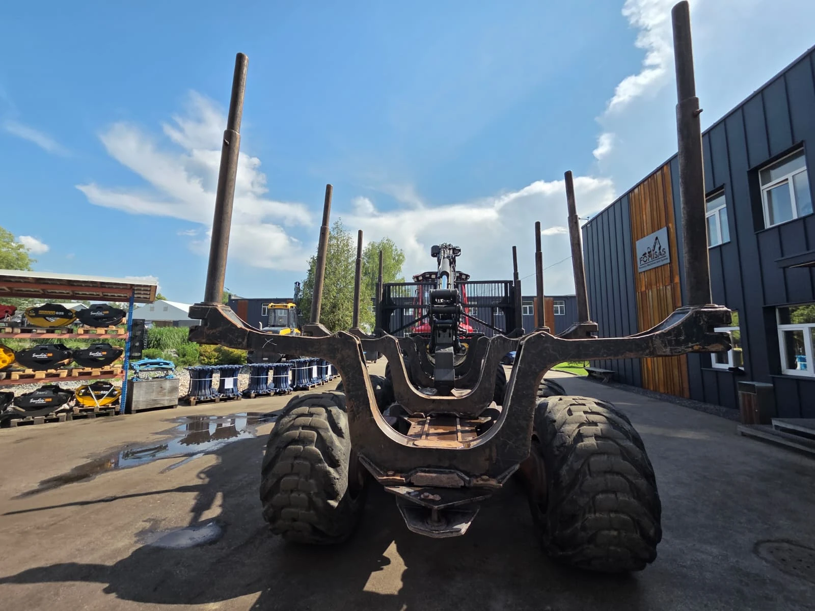 Специализирани машини Машини за дърводобив Komatsu 855, снимка 6 - Селскостопанска техника - 55738747