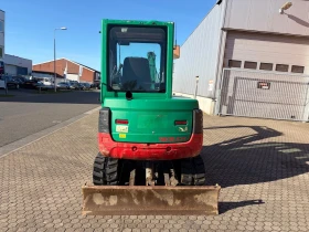 Багер Takeuchi TB235, снимка 3