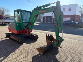 Багер Takeuchi TB235, снимка 6