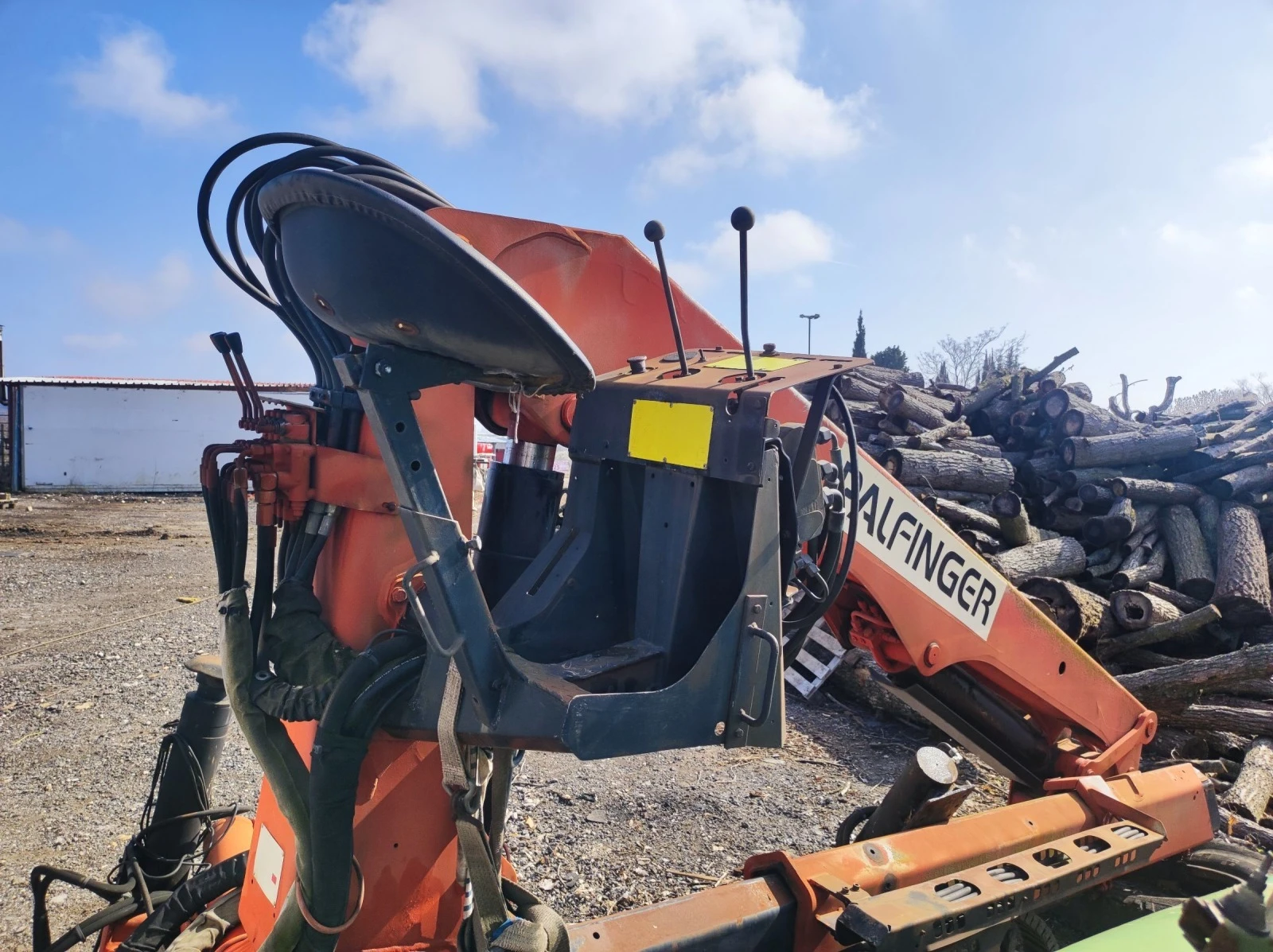 �������� ��������� 16000L ��� | Mobile.bg � ����������� 1