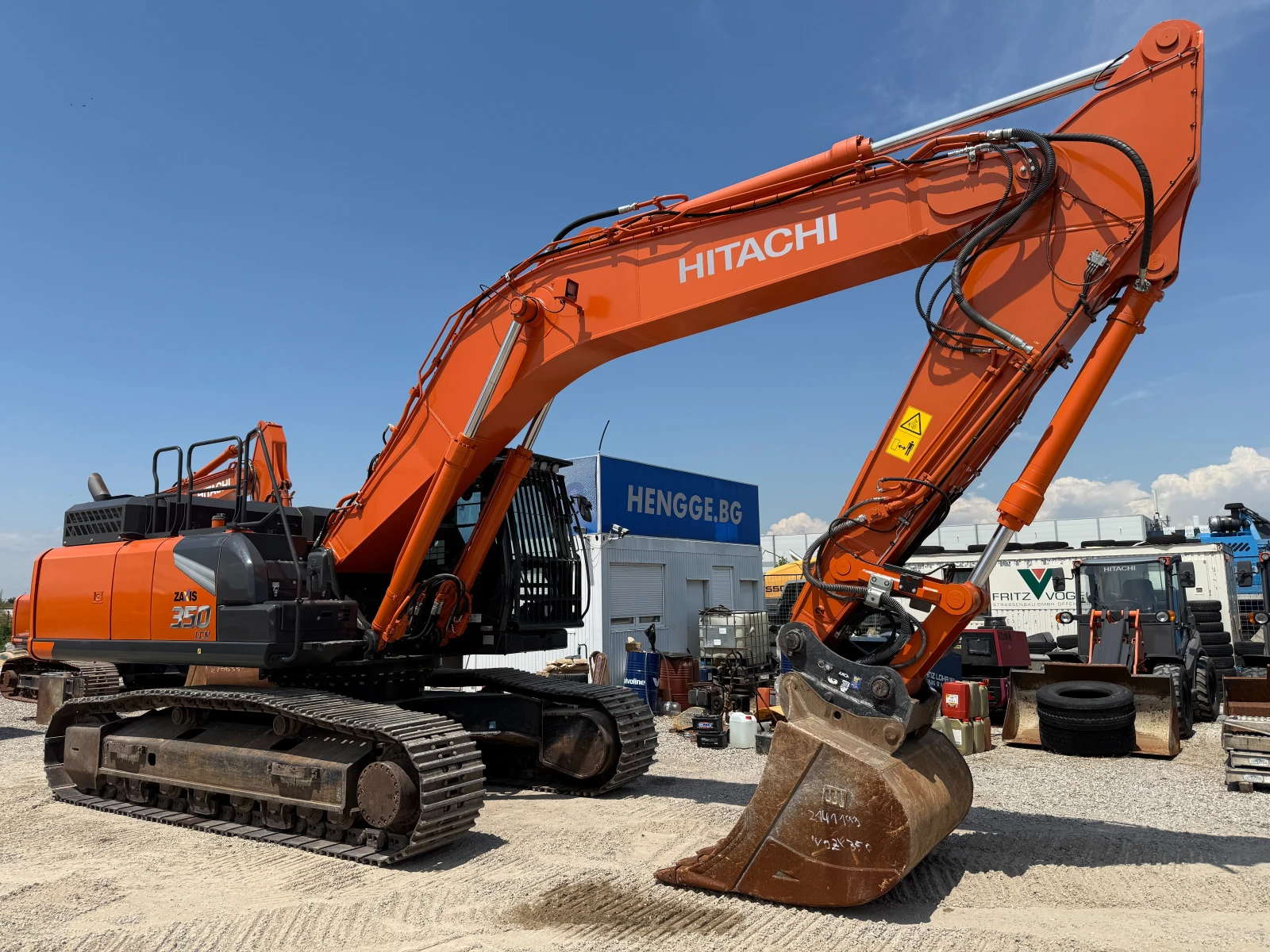 Багер Hitachi ZX 350 LC-7, снимка 16 - Индустриална техника - 54563990