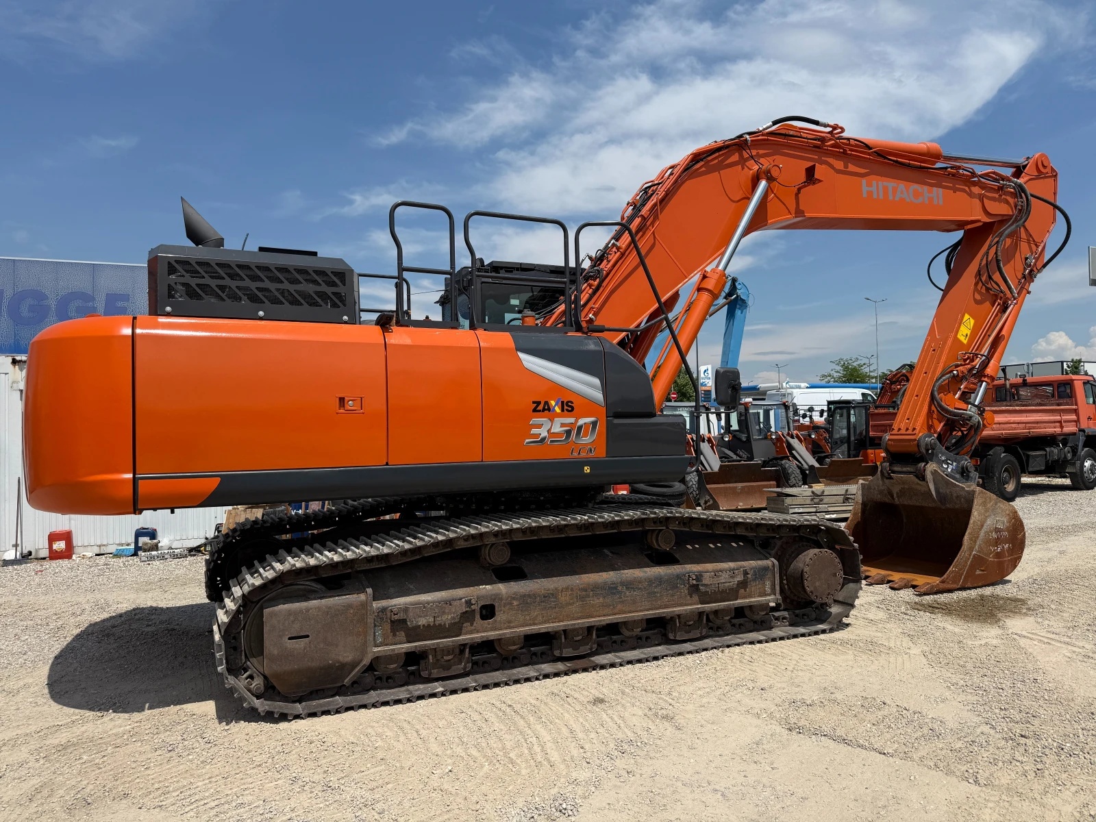 Багер Hitachi ZX 350 LC-7, снимка 13 - Индустриална техника - 54563990