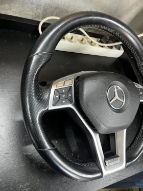 АМГ волан с вибрация за мерцедес 212,218,204, снимка 2