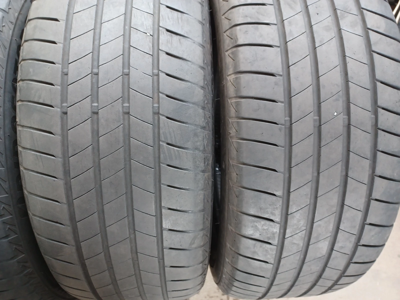  235/55R17 | Mobile.bg   3