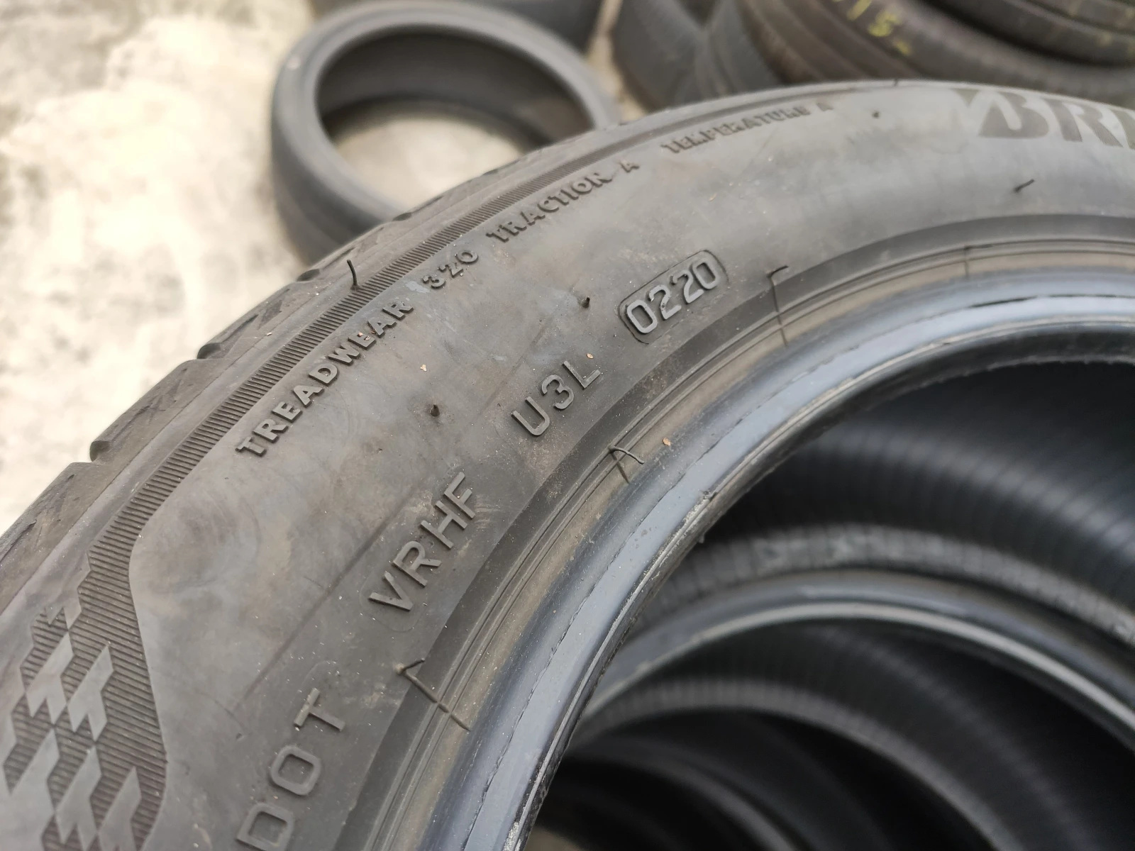 Гуми Летни 205/55R17, снимка 7 - Гуми и джанти - 55581363