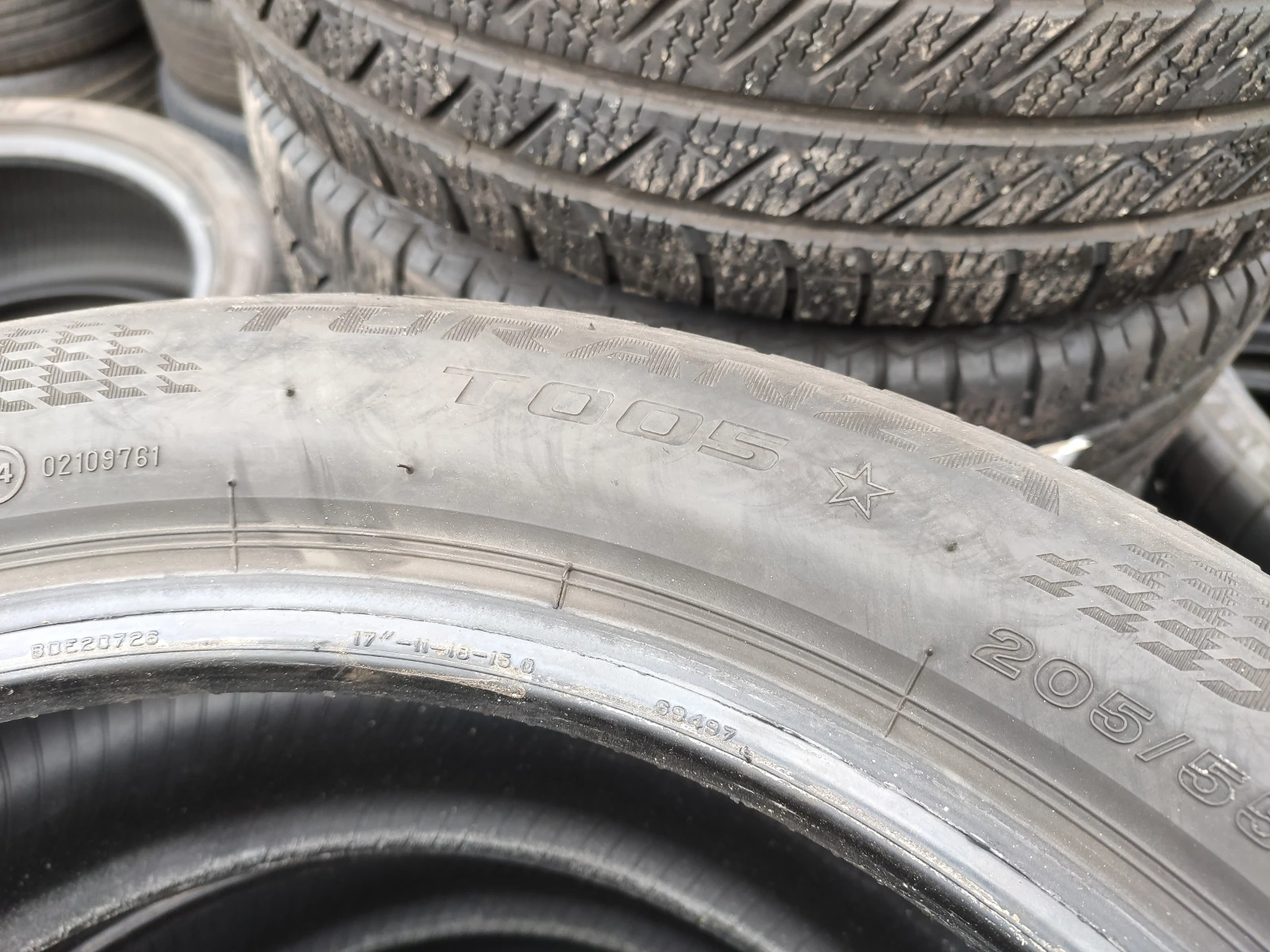 Гуми Летни 205/55R17, снимка 6 - Гуми и джанти - 55581363