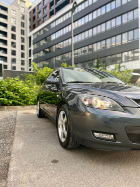 Mazda 3, снимка 1 - Автомобили и джипове - 45949075