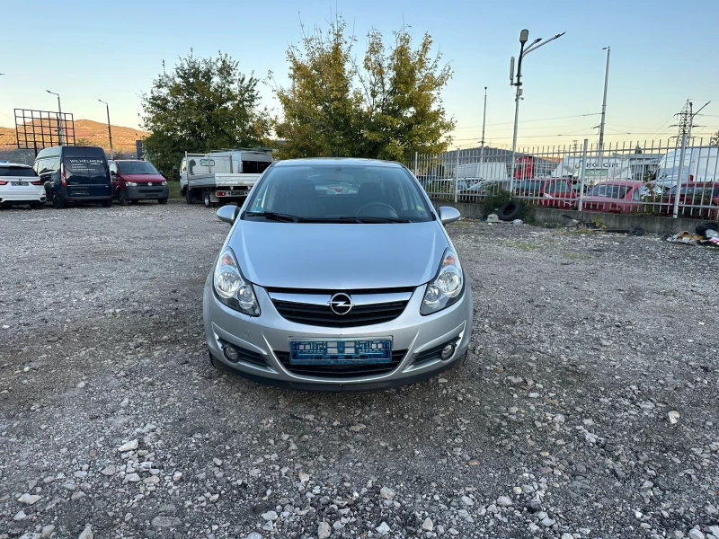 Opel Corsa 1.2i 86kc AUTOMAT 4ЦИЛИНДРИ, снимка 8 - Автомобили и джипове - 47679708