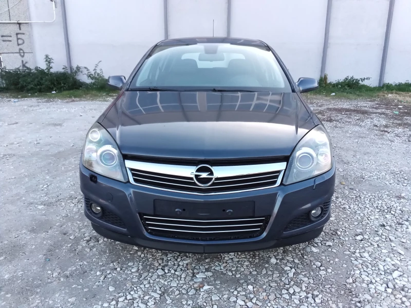 Opel Astra 1.8i-140kc. Cosmo, снимка 2 - Автомобили и джипове - 48029307