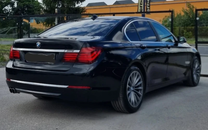 BMW 730, снимка 6 - Автомобили и джипове - 49005854