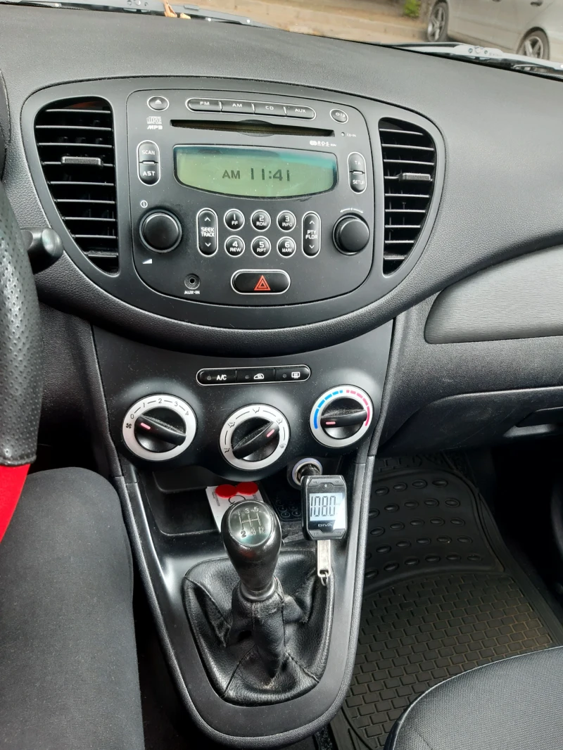 Hyundai I10, снимка 6 - Автомобили и джипове - 49088197