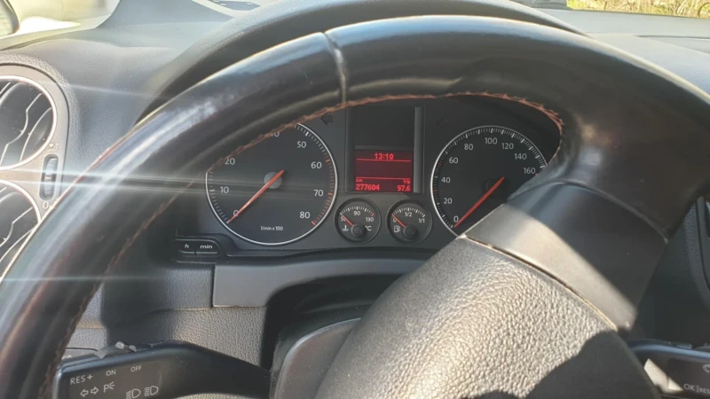 VW Golf Plus, снимка 7 - Автомобили и джипове - 49425895