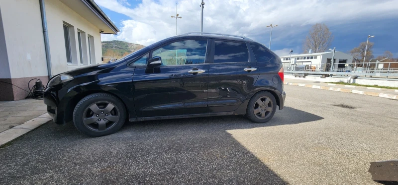 Honda Fr-v 1.8, снимка 2 - Автомобили и джипове - 49529841