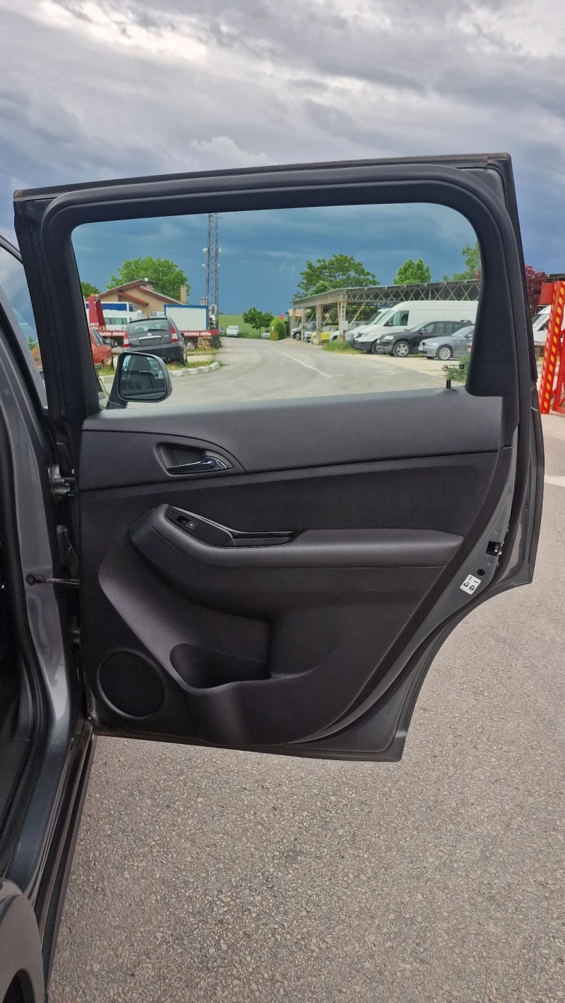 Chevrolet Orlando 6+ 1, снимка 17 - Автомобили и джипове - 50393215