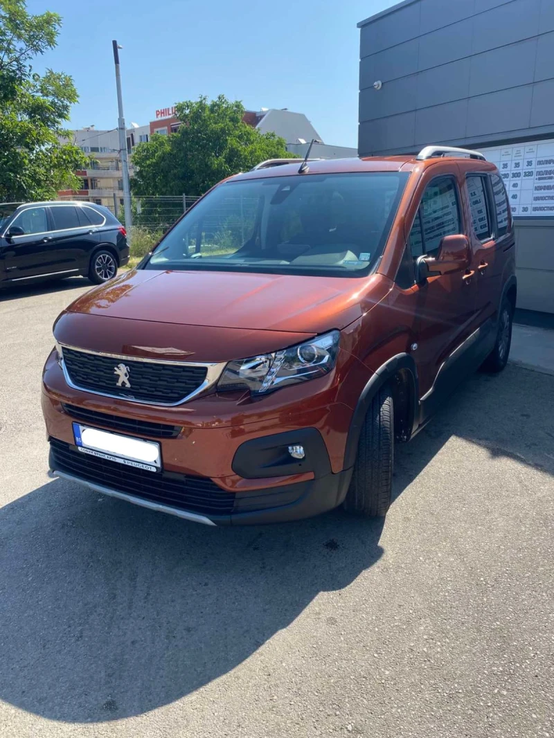Peugeot Rifter ALLURE 1.5 BlueHDI 130 BVM6 STT E6.2, снимка 4 - Автомобили и джипове - 52555560