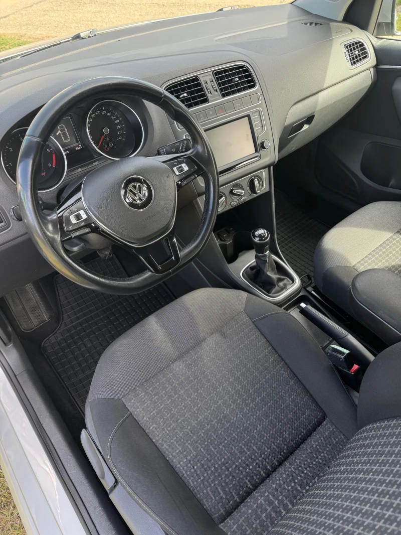 VW Polo, снимка 3 - Автомобили и джипове - 52588237