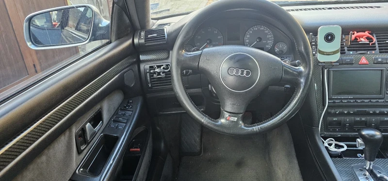 Audi S8, снимка 10 - Автомобили и джипове - 52654891